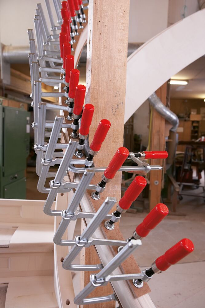 Ganzstahl-Schraubzwinge mit Holzgriff classiX GS