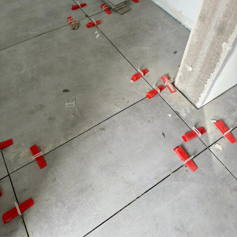 Fliesenkeile Laschen Rot Zange-1 Stück
