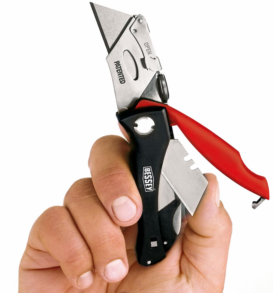 Cuttermesser mit Kunststoffgriff DBKPH
