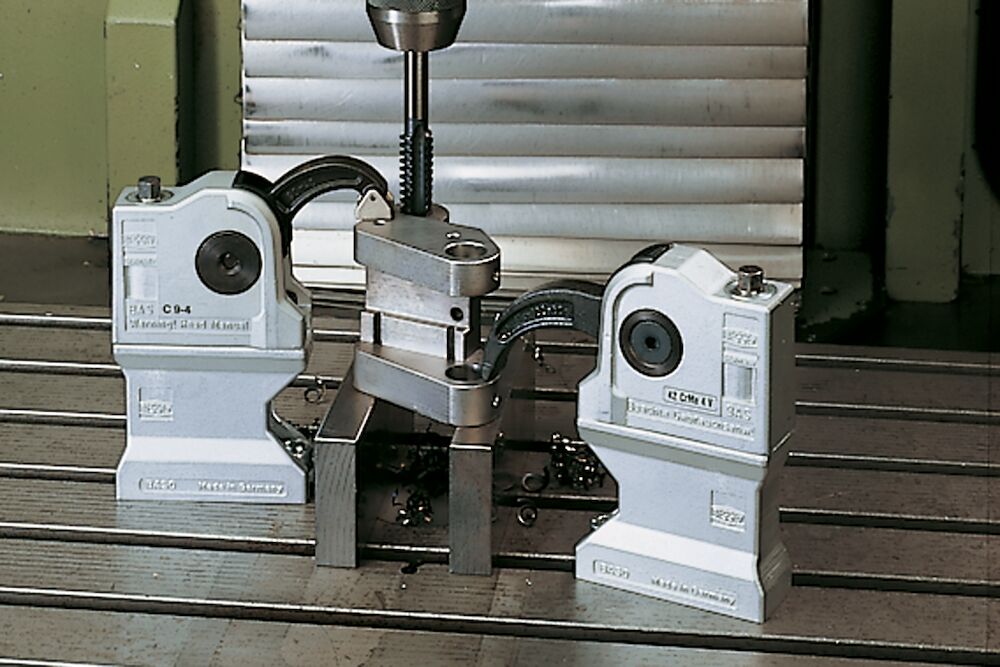 Maschinentischspanner BAS-C