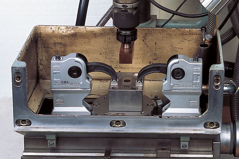 Maschinentischspanner BAS-C