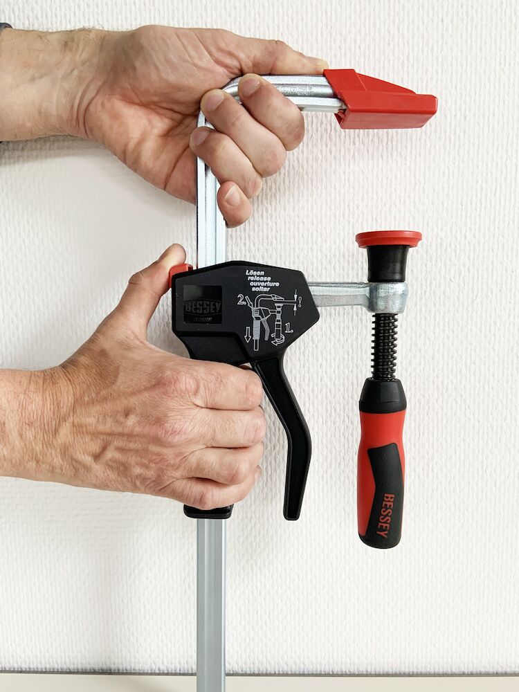 Einhandzwinge mit 2K-Griff EHZ-2K